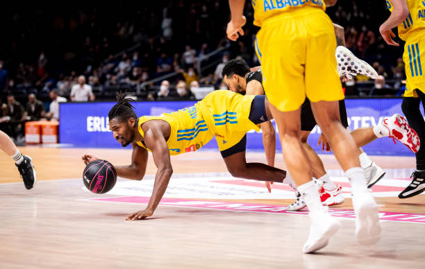 替补单元搭 替补单元搭